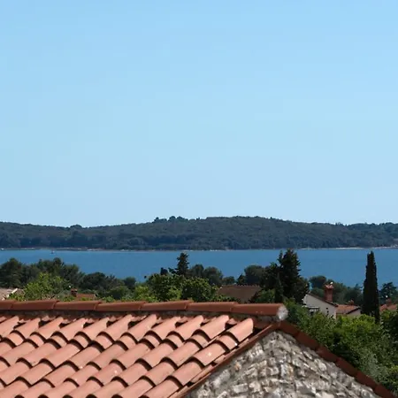 Moderno 3 Casa Vecchia Peroj