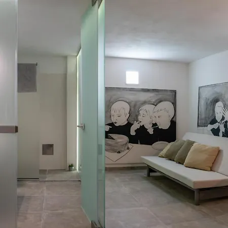 Moderno 3 Casa Vecchia *