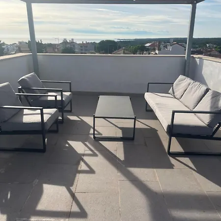 Moderno 3 Casa Vecchia