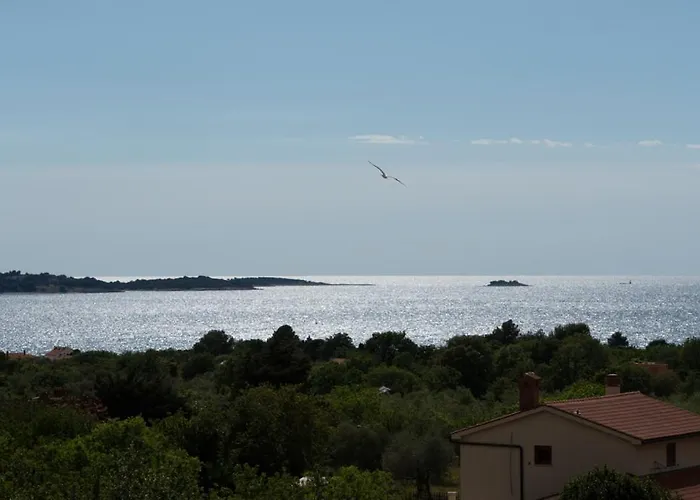 Moderno 3 Casa Vecchia * Peroj