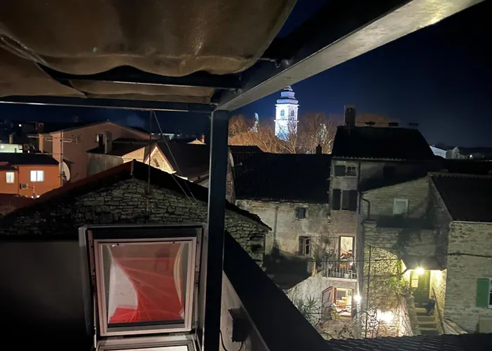 Moderno 3 Casa Vecchia Willa