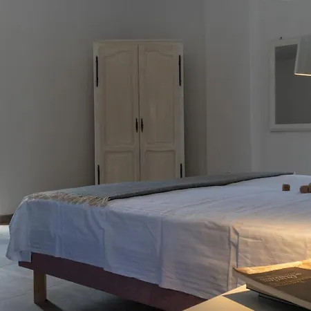 Moderno 3 Casa Vecchia * Peroj
