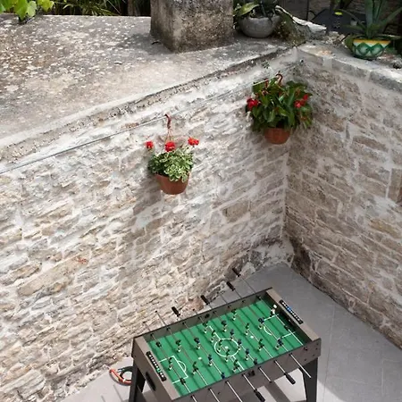 Moderno 3 Casa Vecchia
