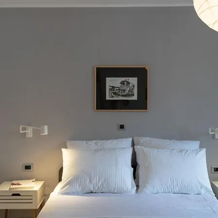 Moderno 3 Casa Vecchia *