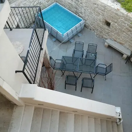 Moderno 3 Casa Vecchia * פרוי