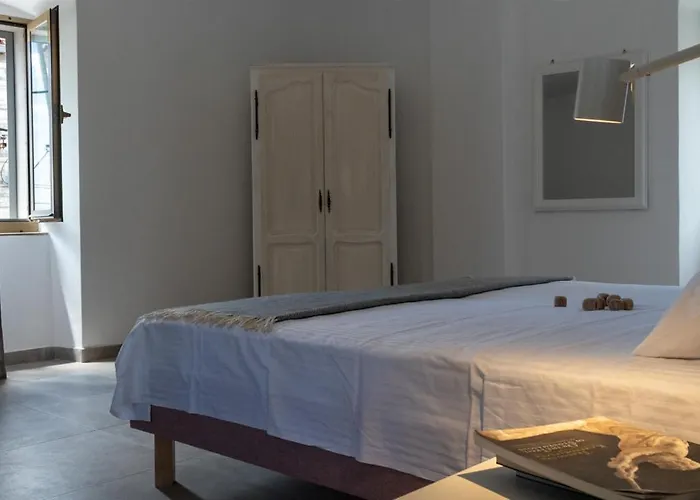 Moderno 3 Casa Vecchia * Peroj