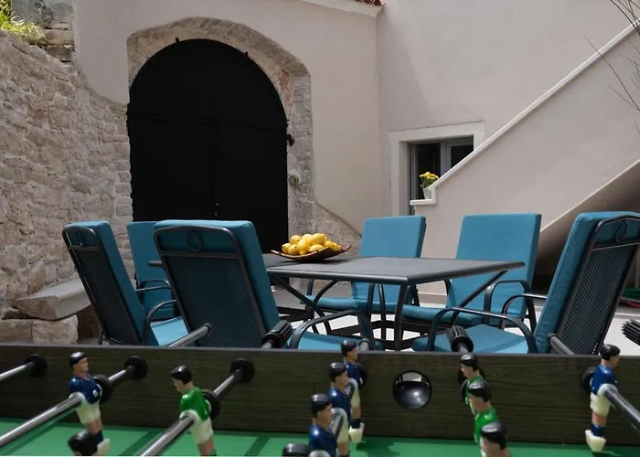 Moderno 3 Casa Vecchia * Peroj